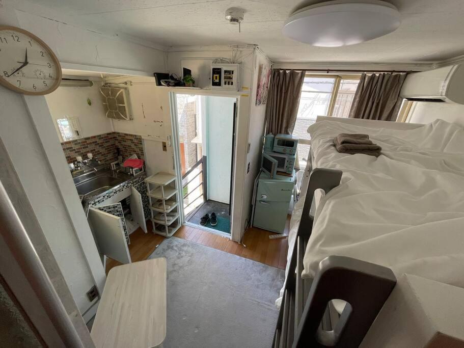 Local Nakai Apartment